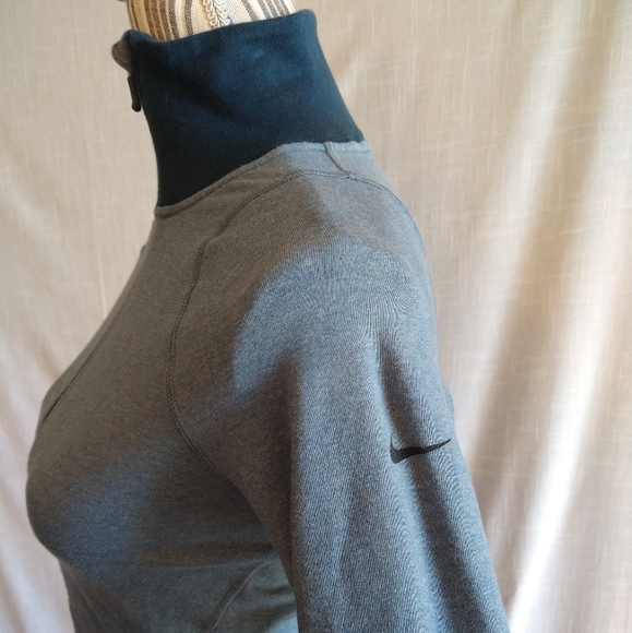 Nike dri fit Activewear sweatjacket sweatshirt size small - Picture 6 of 16